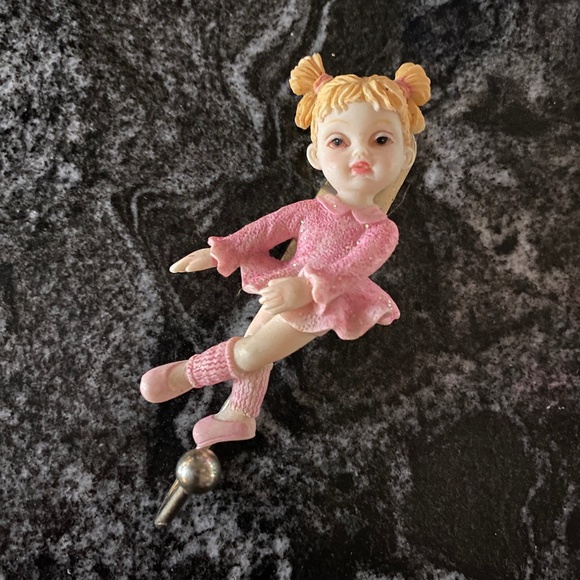 Ballerina Girl Wall Hook - Picture 1 of 7